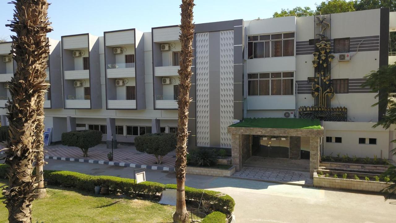 Jewel Assiut Hotel Exterior photo