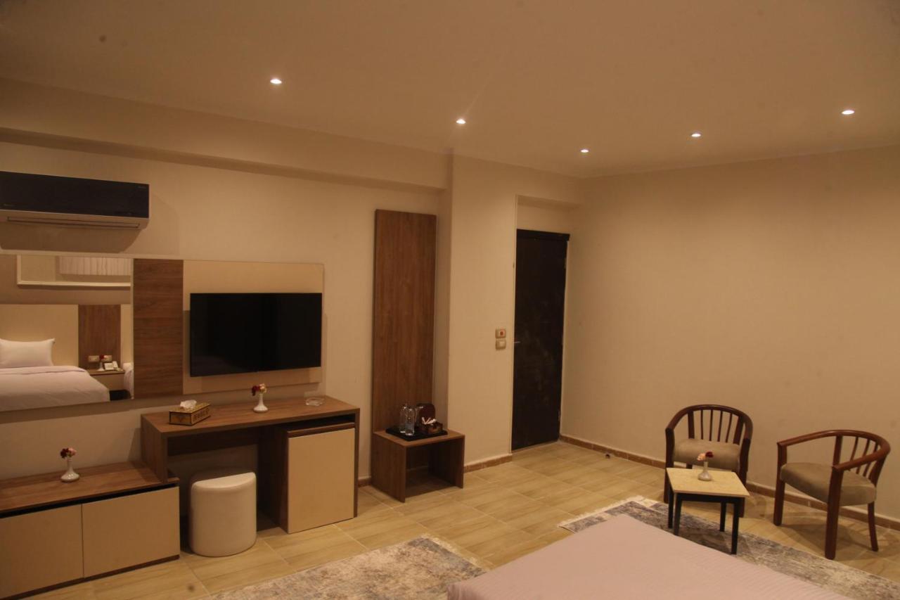 Jewel Assiut Hotel Exterior photo